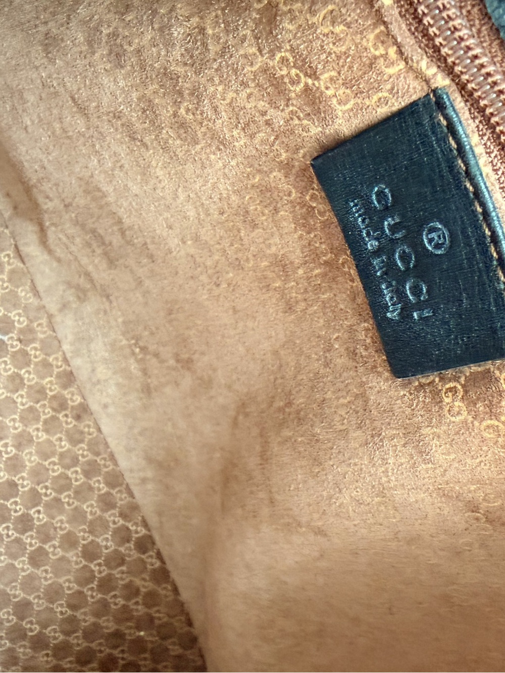 GUCCI Vintage Leather Tote Bag - Picture 8 of 11
